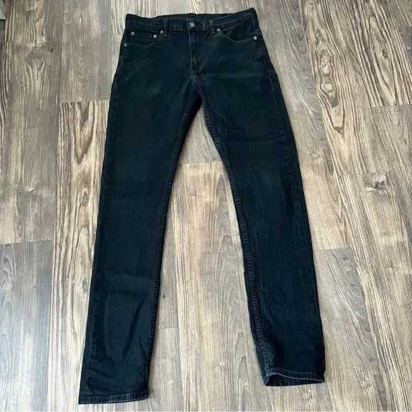 Levi's Black Slim Fit Red Tab Jeans - Picture 1 of 11